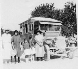 Bus 270 with unknown women and children