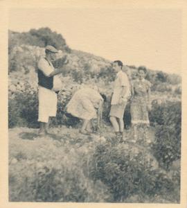 Loulou and friends with a local farmer