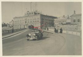 Duke of York Avenue leading up to Castille square