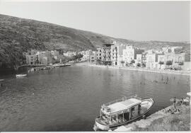 Xlendi Bay, Gozo