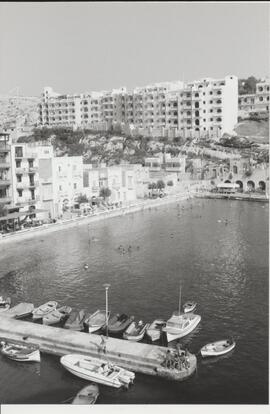 Xlendi Bay, Gozo