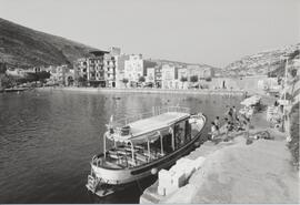 Xlendi Bay, Gozo