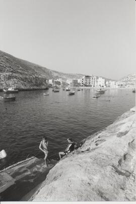 Xlendi Bay, Gozo