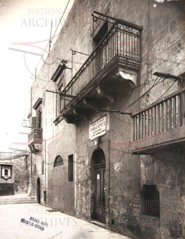 Open original Digital object