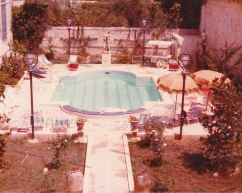 Open original Digital object