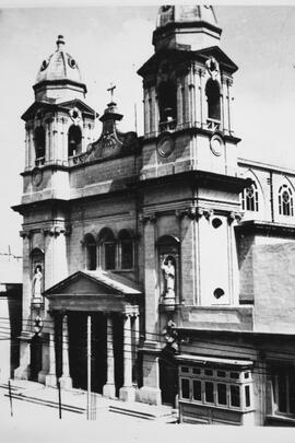 Knisja Parrokkjali Il-Madonna tal-Karmnu